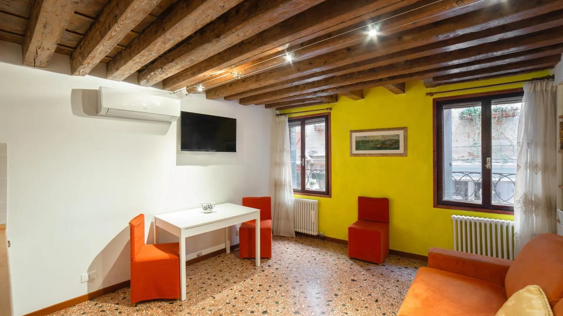 Apartment Frari 2 By Venicevillas