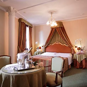 4* Szálloda Kette